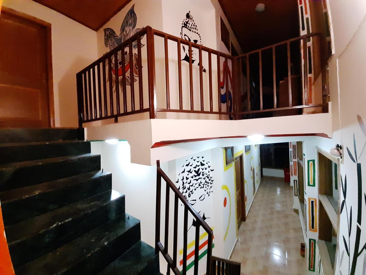 La Vaca India Manali Hostel Kültér fotó